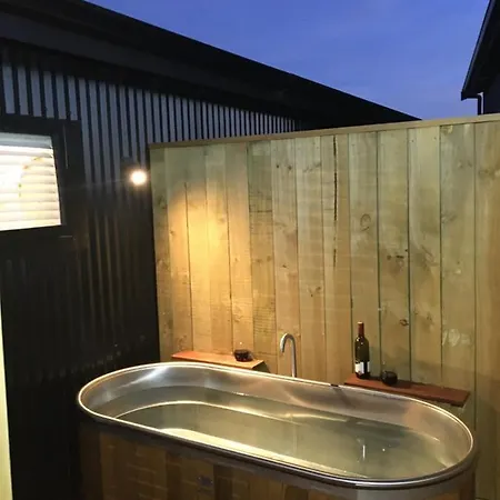 Skylight House With Stunning Outdoor Bath Villa Lake Tekapo Exterior photo