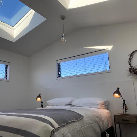 Skylight House With Stunning Outdoor Bath Villa Lake Tekapo Exterior photo