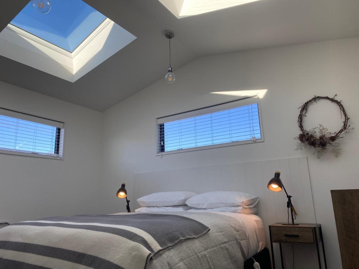 Skylight House With Stunning Outdoor Bath Holiday home *